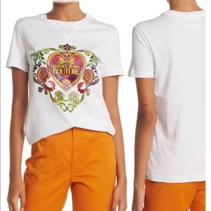 Versace Graphic Crew Neck Shirt. T-shirt